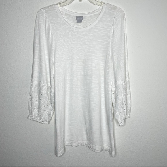 Chico’s Laser Cut Eyelet Slub White Tee - Picture 1 of 7